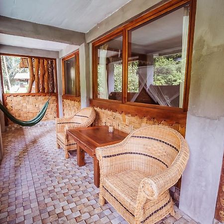 Garden Inn Bukit Lawang Ngoại thất bức ảnh